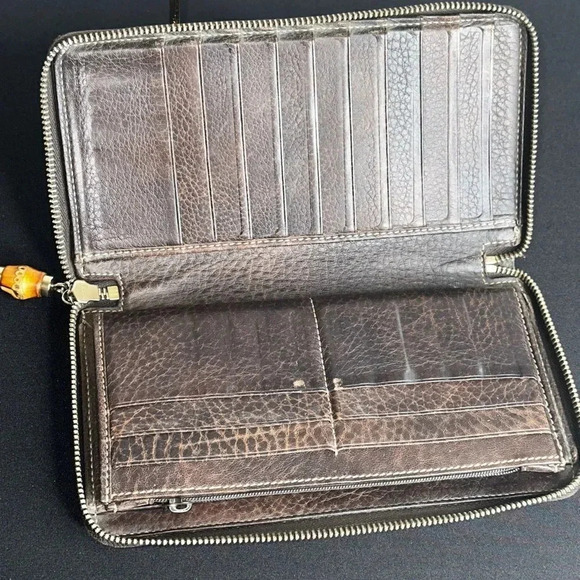 Gucci GG Logo Canvas Long Wallet - Picture 9 of 10